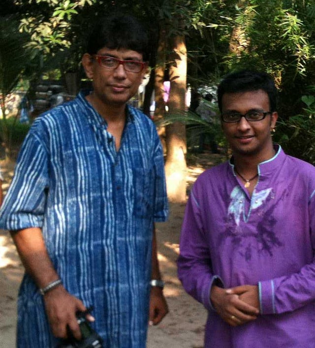 নির্মাতা আফজাল হোসেনের সঙ্গে আবিদ