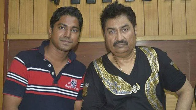 ২০১৮ সালে কুমার শানুর গান করেন মুহিন। ছবি: ফেসবুক থেকে নেওয়া।
