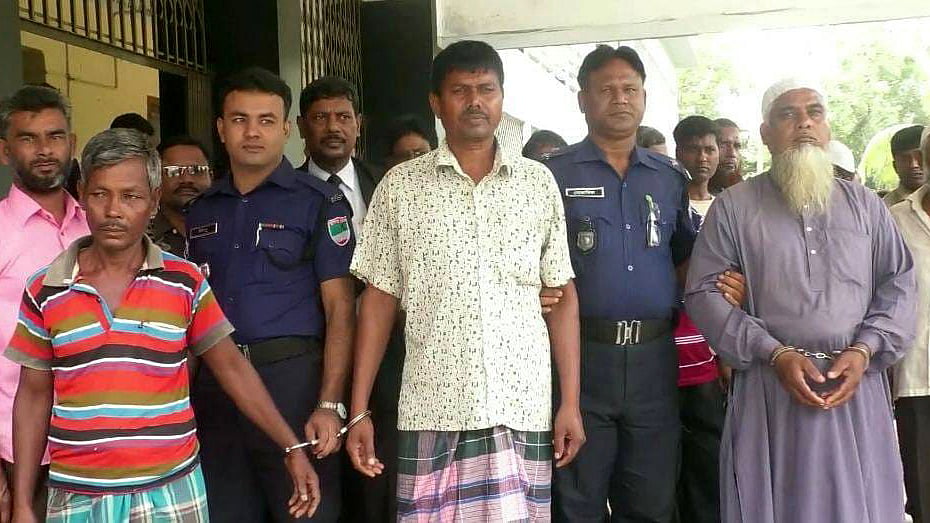 কুষ্টিয়ায় গৃহপরিচারিকা হত্যার দায়ে গৃহকর্তাসহ তিনজনের যাবজ্জীবন। ছবি: প্রথম আলো