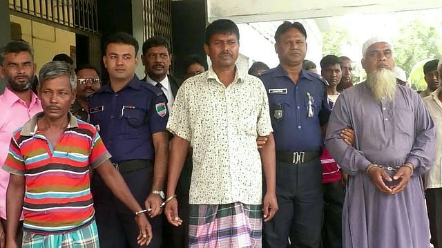 কুষ্টিয়ায় গৃহপরিচারিকা হত্যার দায়ে গৃহকর্তাসহ তিনজনের যাবজ্জীবন। ছবি: প্রথম আলো