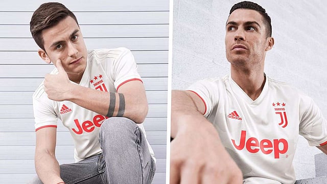 জুভেন্টাসের অ্যাওয়ে জার্সি। ছবি : টুইটার