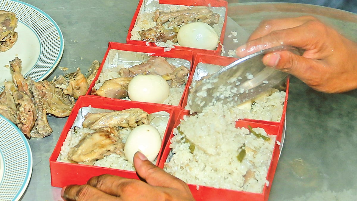 নারিন্দার ঝুনুর পোলাও। ছবি: প্রথম আলো