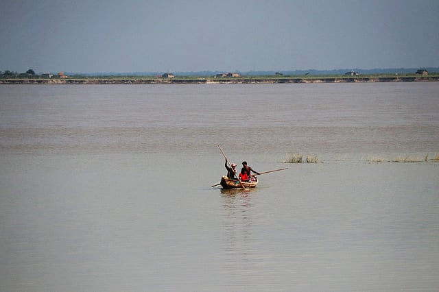 ভরা বর্ষায় পদ্মা নদী। ছবি: শহিদুল ইসলাম