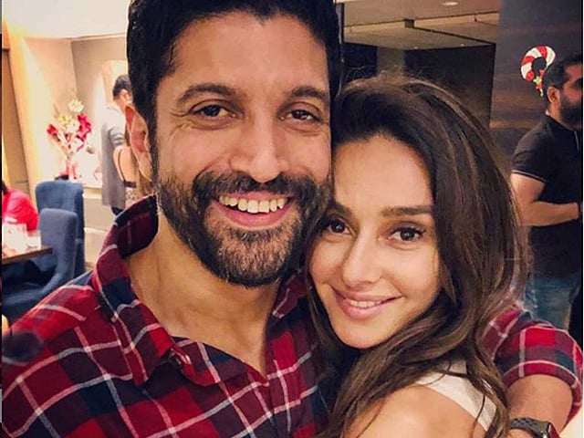 ফারহান আখতার ও শিবানী দান্ডেকর