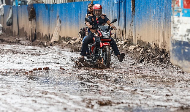 মোটরসাইকেলচালকদের জন্য এ সড়ক যেন আতঙ্কের নাম