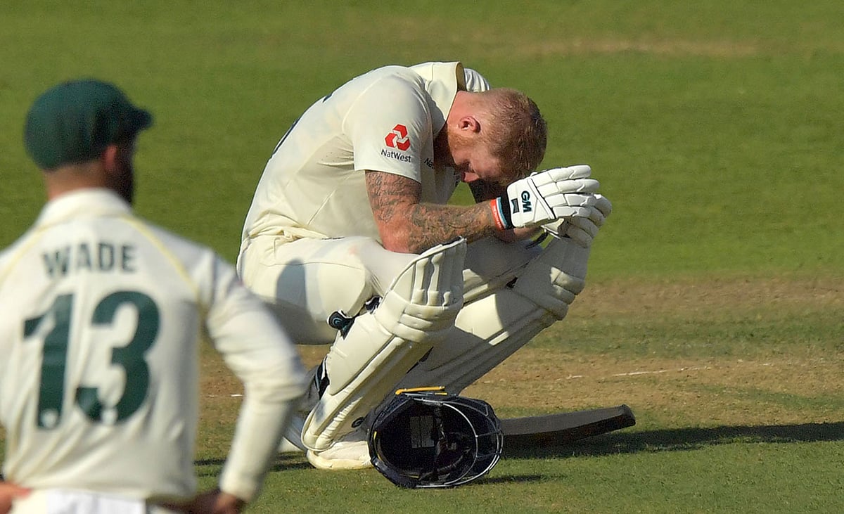 নিজেই বিশ্বাস করতে পারছেন না কী করেছেন। ছবি: এএফপি