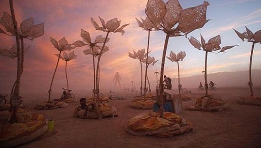 শিল্পী শিব সুলেমানের আঁকা ছবি। ছবিটি অনুমতি না নিয়েই ‘সাহো’তে ব্যবহার করা হয়েছে। ছবি: টুইটার