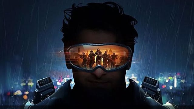 প্রভাস তাঁর ক্যারিশমা দেখানোর চেষ্টা করছেন। ‘বাহুবলী’র অভিনয় ক্ষমতা, কণ্ঠস্বর, স্টাইল, অ্যাকশন—সব দেখিয়েছেন। ছবি: সংগৃহীত