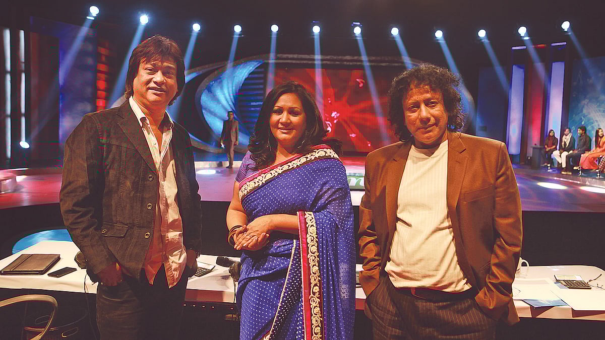 দেশের টেলিভিশন চ্যানেলে শুরুর দিককার রিয়েলিটি শো নিয়ে দর্শকের আগ্রহ ছিল। তেমনই একটি অনুষ্ঠানে বিচারকের দায়িত্ব পালন করেন পার্থ বড়ুয়া, ফাহমিদা নবী ও আহমেদ ইমতিয়াজ বুলবুল।