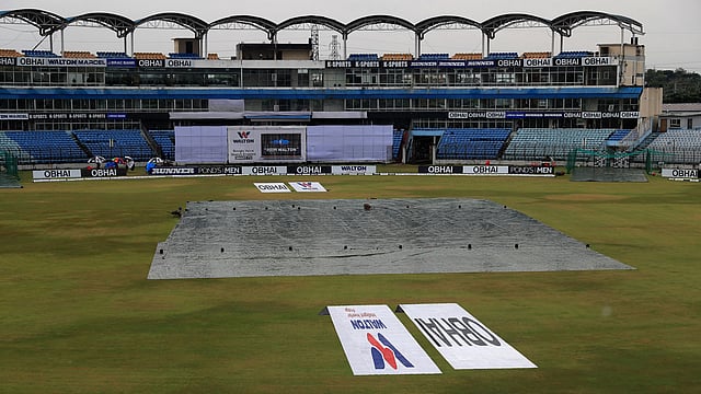 ঝুম বৃষ্টি হচ্ছে চট্টগ্রামে। ছবি : ফাইল ছবি