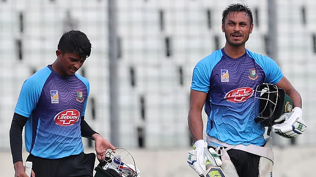 কোনো ম্যাচ খেলার সুযোগ না পেয়েই বাদ পড়েছেন মেহেদী ও আবু হায়দার। ছবি: প্রথম আলো