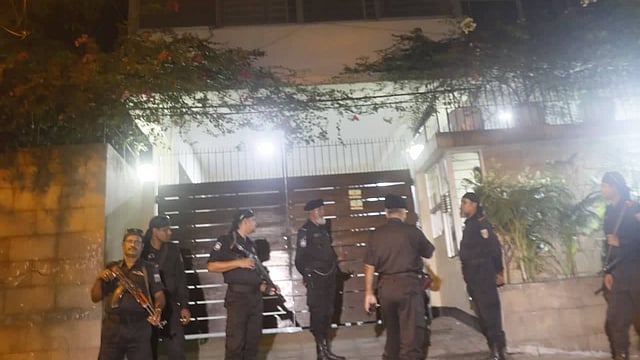 রাজধানীর গুলশান-২-এর মমতাজ ভিশন নামের ভবনের পঞ্চম তলায় সেলিম প্রধানের অফিস। ছবি: প্রথম আলো