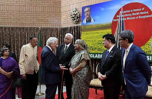 নয়াদিল্লিতে বাংলাদেশ হাইকমিশনে প্রধানমন্ত্রী শেখ হাসিনা। ছবি: বাসস