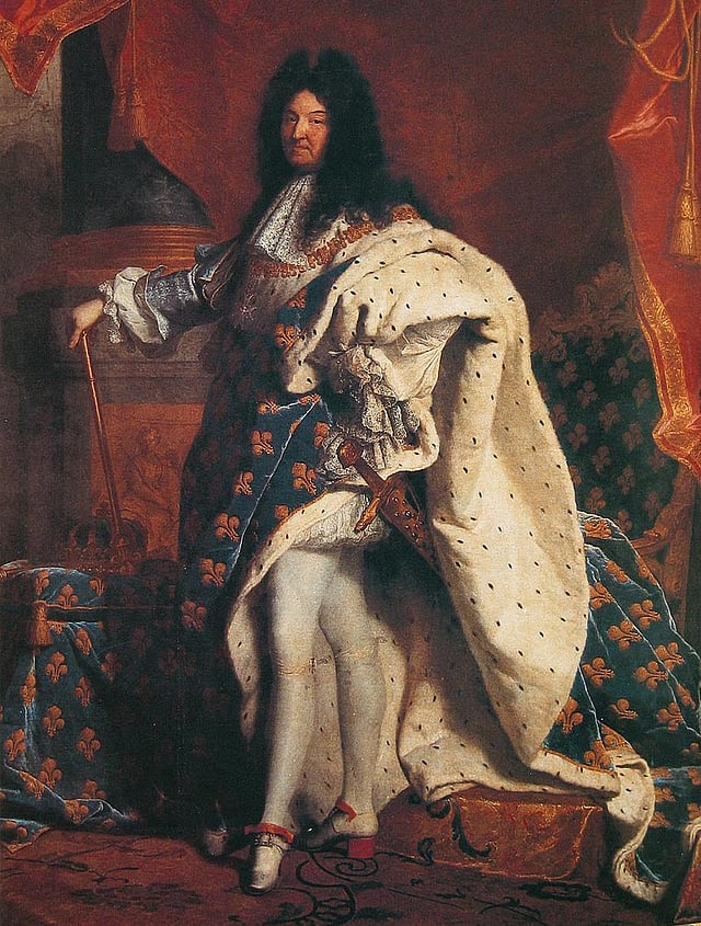 হাই হিল প্রেমিক ফরাসি সম্রাট চতুর্দশ লুই। লাল রঙের হাই হিল ব্যবহার করতেন তিনি। ছবি: উইকিমিডিয়া কমনস