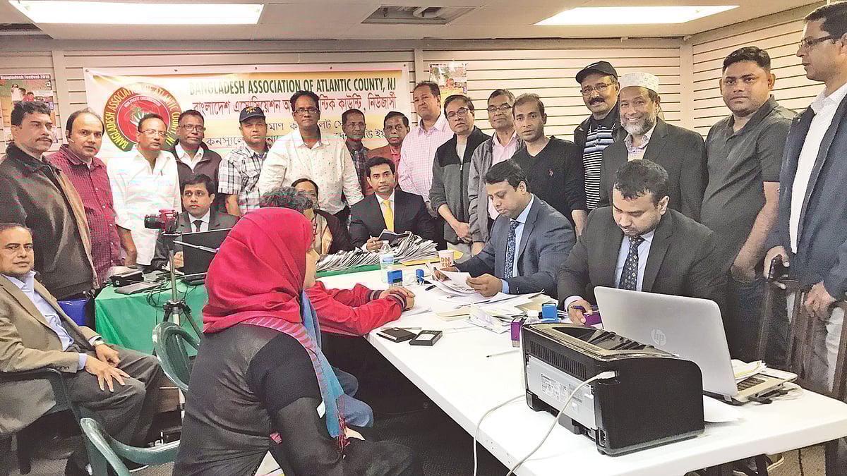 ভ্রাম্যমাণ কনস্যুলেট সেবার আওতায় বিপুলসংখ্যক প্রবাসী বাংলাদেশি বিভিন্ন ধরনের সেবা গ্রহণ করেন