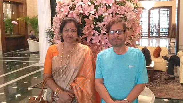 আসাদুজ্জামান নূর ও ডালিয়া বসু সাহা। ছবি: ফেসবুক থেকে নেওয়া।