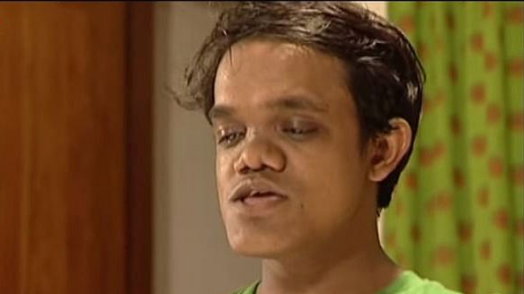 ‘ঊন-মানুষ’ টেলিছবিতে হুমায়ূন সাধু। ছবি: ইউটিউব থেকে সংগৃহীত