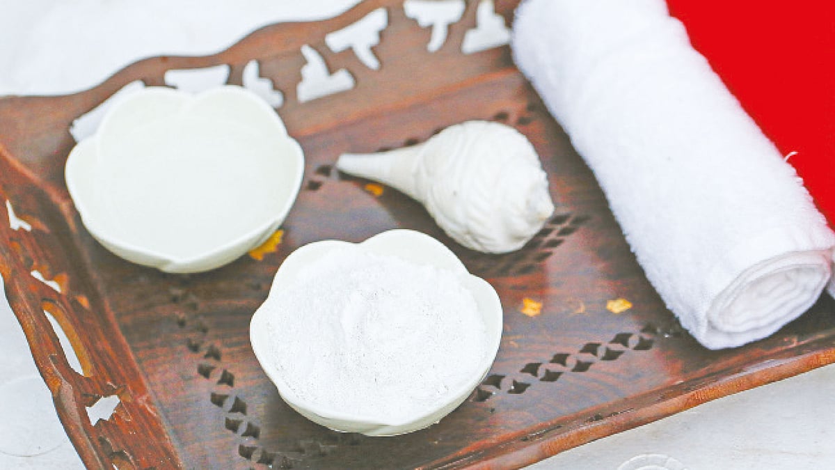 শাঁখের গুঁড়ার আছে অনেক গুণ। ছবি: নকশা, কৃতজ্ঞতা: হার্বস