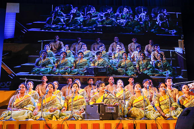 ১৯টি গান দিয়ে সাজানো হয়েছে এই আয়োজন। ছবি: তানভীর আহাম্মেদ