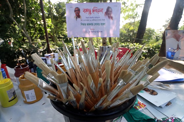 বঙ্গবন্ধু শেখ মুজিবুর রহমানের জন্মশতবার্ষিকী ‘মুজিববর্ষ’ উদযাপনের লক্ষ্যে সংস্কৃতিবিষয়ক মন্ত্রণালয়ের সহযোগিতায় ‘হাসুমণি’র পাঠশালার আয়োজনে সিলেট শহরতলির আলীবাহার চা-বাগানে দুই দিনব্যাপী বিভাগীয় আর্টক্যাম্প