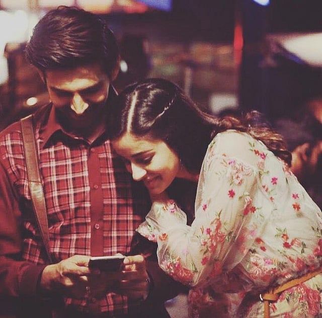 শোনা যাচ্ছে, সারা আলী খানের সঙ্গে নাকি কার্তিক আরিয়ানের প্রেম ভেঙে গেছে। এখন নাকি তাঁর প্রেমিকা অনন্যা পাণ্ডে। ছবি: ইনস্টাগ্রাম থেকে নেওয়া