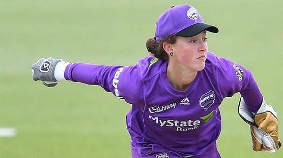 অস্ট্রেলিয়ার নারী ক্রিকেটার এমিলি স্মিথ। ছবি: টুইটার