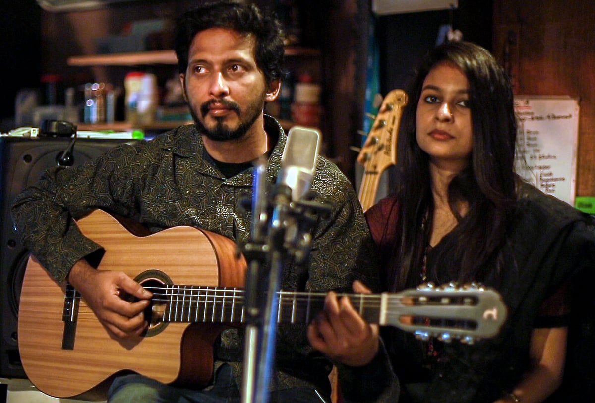 অর্ণবের গান নিয়ে সমালোচনা, যা বললেন সুনিধি