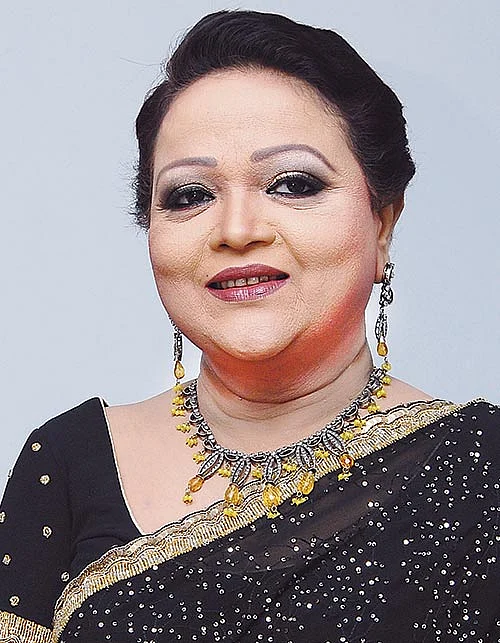 সাবিনা ইয়াসমীন