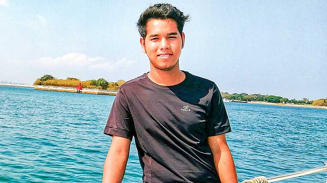 তাসরিফ আহমেদ