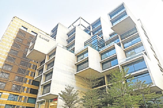 র‌্যাংগসের বাণিজ্যিক প্রকল্প।  গুলশান তেজগাঁও লিংক রোডে।  ছবি: প্রথম আলো