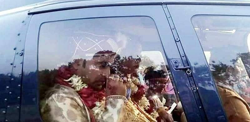 বরের নাম নাসিরউদ্দিন মির্জা। তিনি বাগমারা উত্তর ইউনিয়ন ছাত্রলীগের সভাপতি। ছবি : সংগৃহীত
