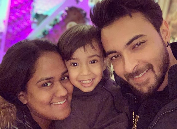 অর্পিতা খান শর্মা, আহিল ও আয়ুশ শর্মা। ছবি: ইনস্টাগ্রাম থেকে নেওয়া