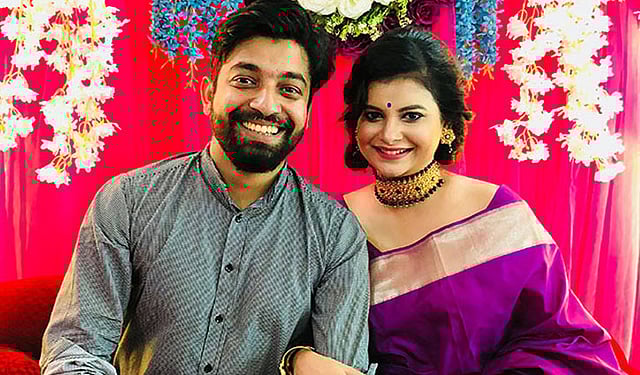 শবনম ফারিয়া আর হারুনুর রশীদ অপুর প্রেমের গল্প মিলে যাবে অনেক তরুণ-তরুণীর প্রেমের সঙ্গে। ছবি: ফেসবুক থেকে নেওয়া