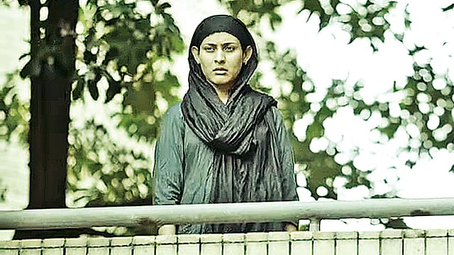 নির্মাতা আশফাক নিপুণের পরিচালনায় বঙ্গ অরিজিনাল এই শহরে টেলিছবিতে মেহ্‌জাবীন চৌধুরী। এটি বেশ আলোচিত হয়।