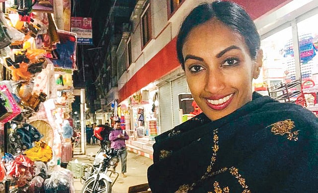 নেত্রকোনায় মেলিসা গেছেন বাবার স্মৃতি কুড়াতে