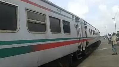 নীলসাগর এক্সপ্রেস। ফাইল ছবি