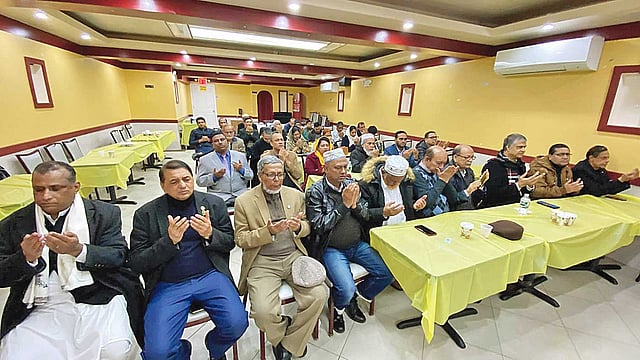 সৈয়দ আশরাফুল ইসলামের স্মরণ সভা ও দোয়া মাহফিলে অতিথি এবং যুক্তরাষ্ট্রপ্রবাসী বাংলাদেশিরা