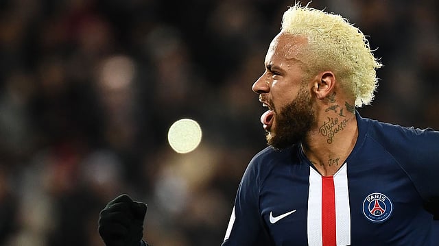 জোড়া গোল করেছেন নেইমার। ছবি : এএফপি