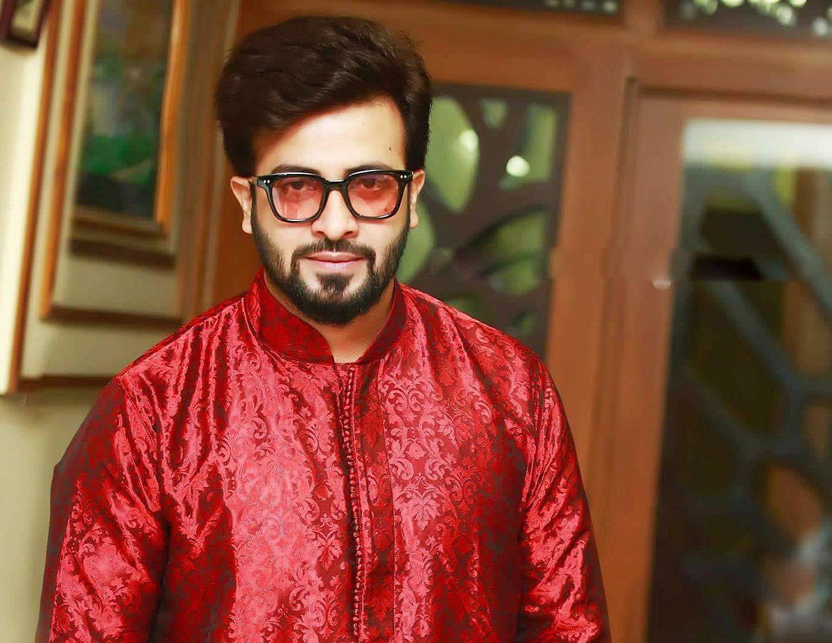 সম্প্রতি শাকিব খানের ‘বীর’ ছবির গানের শুটিং শেষ হলো। ছবি: ফেসবুক থেকে