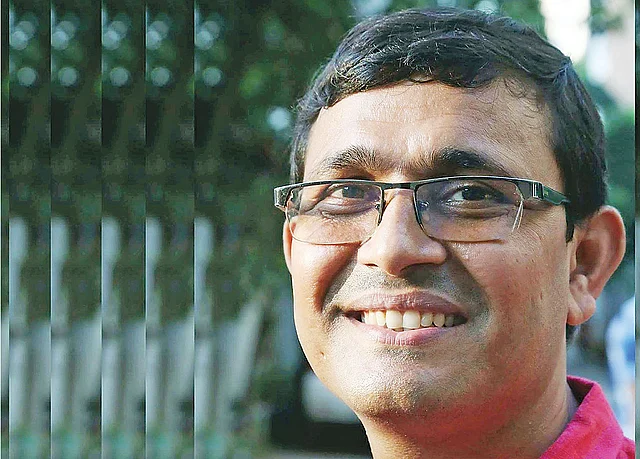 পুলক ঘটক