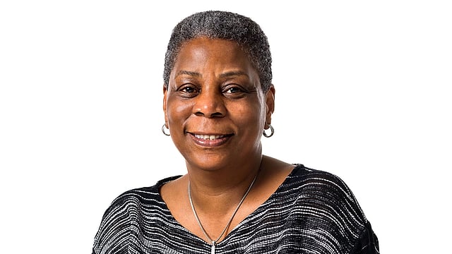 উরসুলা বার্নস। ছবি: বাংলালিংকের সৌজন্যে