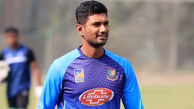 পাকিস্তানে বাংলাদেশ দলের নেতৃত্ব দেবেন মাহমুদউল্লাহ। ছবি: প্রথম আলো