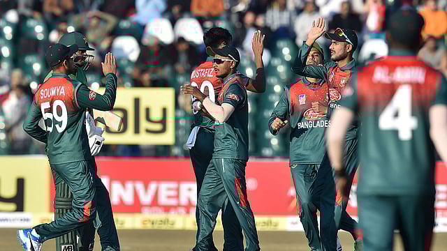 আজ সিরিজের দ্বিতীয় টি-টোয়েন্টিতে পাকিস্তানের মুখোমুখি হবে বাংলাদেশ।  ছবি: এএফপি