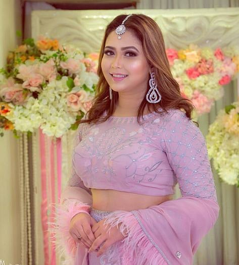 বন্ধু ও আত্মীয়দের বিয়ের অনুষ্ঠান কখনই মিস করেন না ভাবনা। ছবি: ইনস্টাগ্রাম