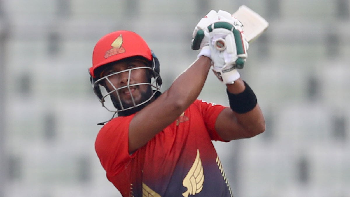 বাজে ফর্মের কারণে বিসিএলে দল পেলেন না সাব্বির রহমান। ফাইল ছবি