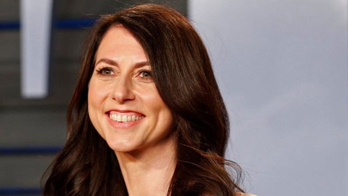 ম্যাকেঞ্জি বেজোস। ছবি: রয়টার্স