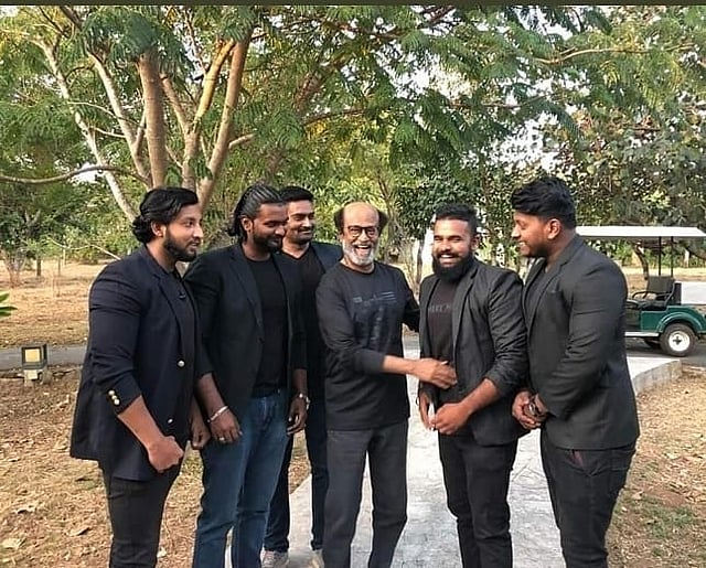 শুটিংয়ের সেট থেকে প্রকাশিত হওয়া আরেকটি ছবি। ছবি: ইনস্টাগ্রাম