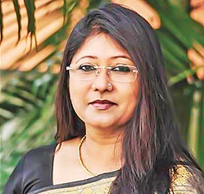 ম্যায় বরিশাইল্যা–এর লেখক মহুয়া মাজি। ছবি: সংগৃহীত