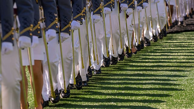 যুক্তরাষ্ট্রের সামরিক একাডেমিতে প্রশিক্ষণ কর্মসূচি। ছবি: রয়টার্স