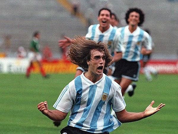 আর্জেন্টিনার হয়ে ৫৬ গোলের একটি করার পর উল্লাস। ছবি: গ্যাব্রিয়েল বাতিস্তুতার টুইটার অ্যাকাউন্ট